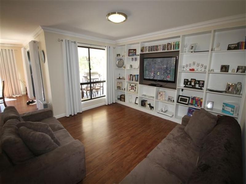 106 Jones Road, Withcott QLD 4352