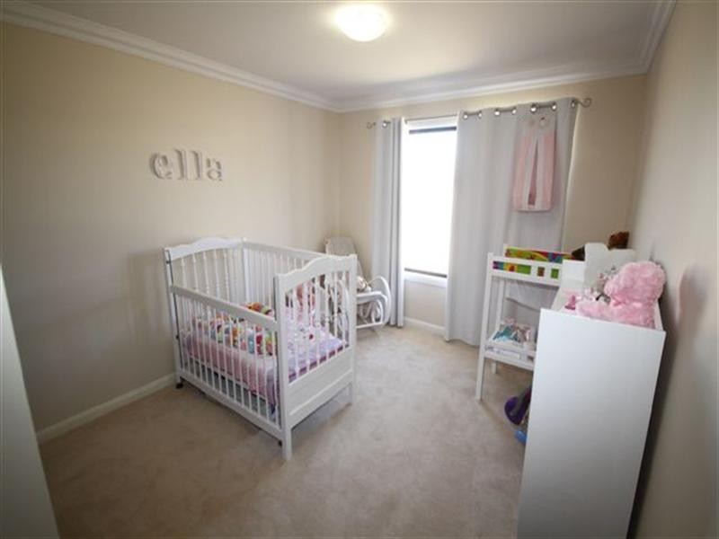 106 Jones Road, Withcott QLD 4352