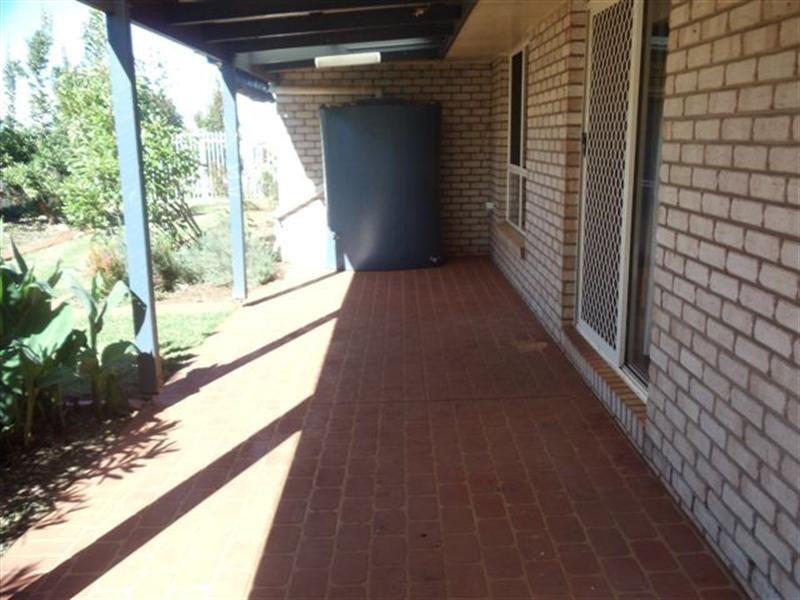 14 Rogers Drive, Highfields QLD 4352