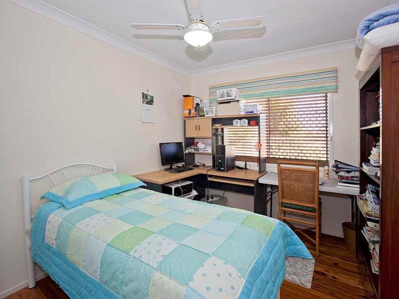1 Bond Court, Darling Heights QLD 4350