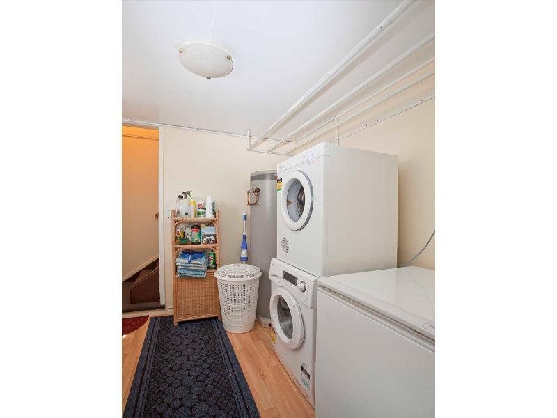 1 Bond Court, Darling Heights QLD 4350