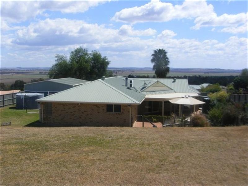 32 Rebwonga Street, Kingsthorpe QLD 4400