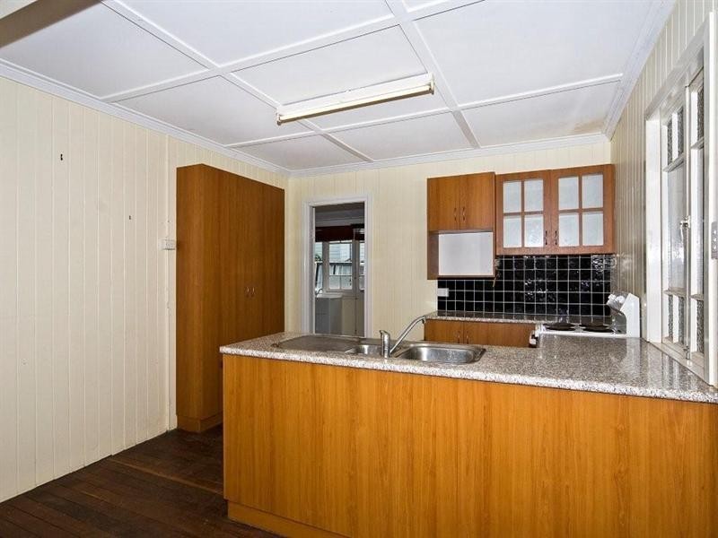 14 Sidney Street, North Toowoomba QLD 4350