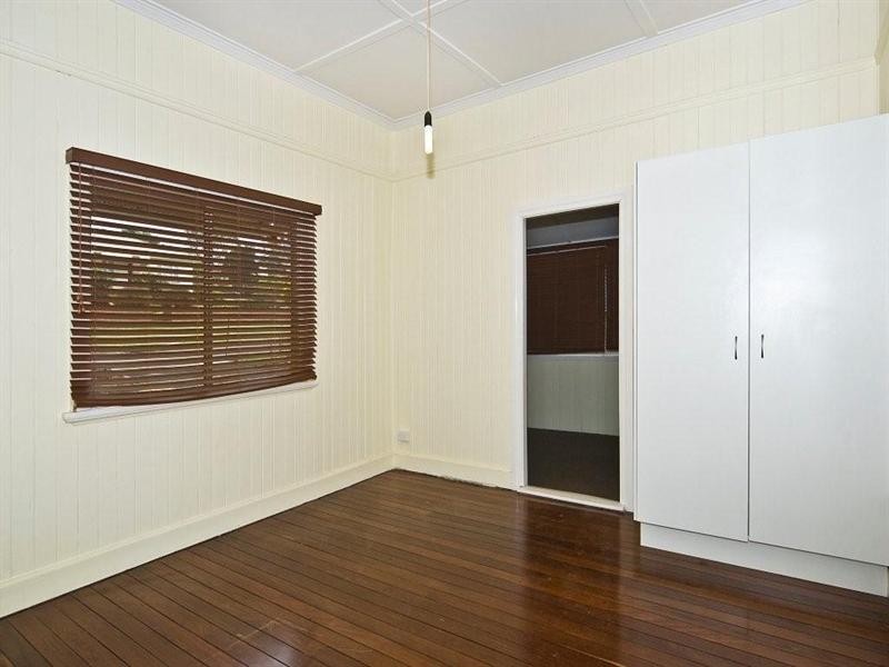 14 Sidney Street, North Toowoomba QLD 4350