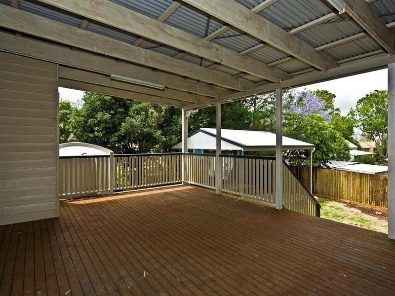 14 Sidney Street, North Toowoomba QLD 4350