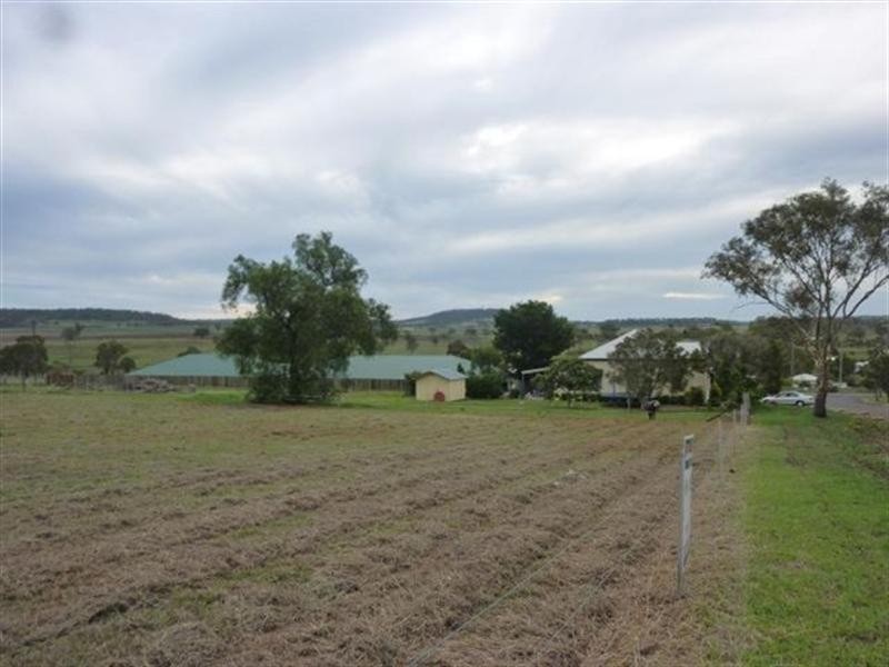 5 Hirst Street, Greenmount QLD 4359