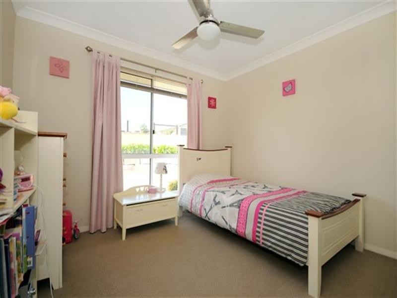 8 Mountview Court, Highfields QLD 4352
