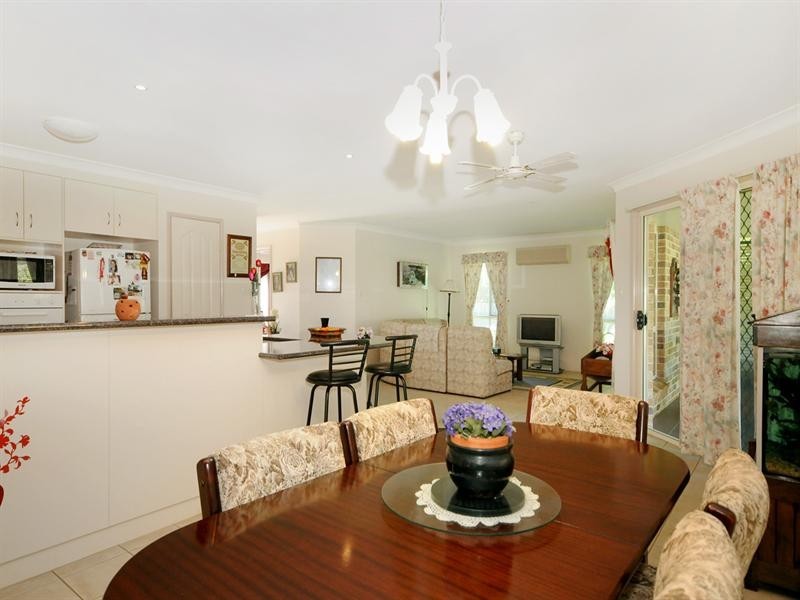 1 Arcadia Court, Highfields QLD 4352