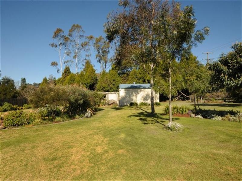 1 Arcadia Court, Highfields QLD 4352