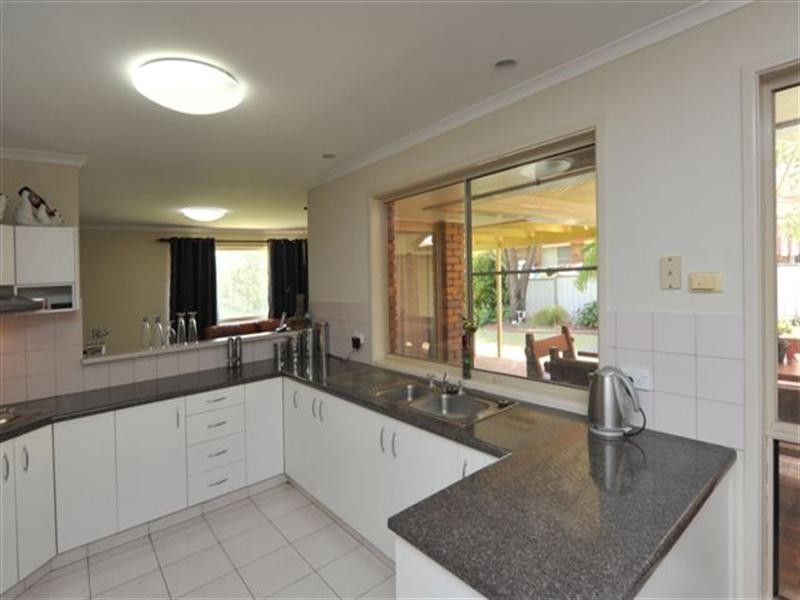 33 Boshammer Drive, Rangeville QLD 4350