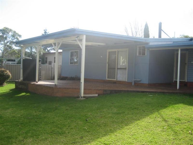 32 Maker Street, Rangeville QLD 4350