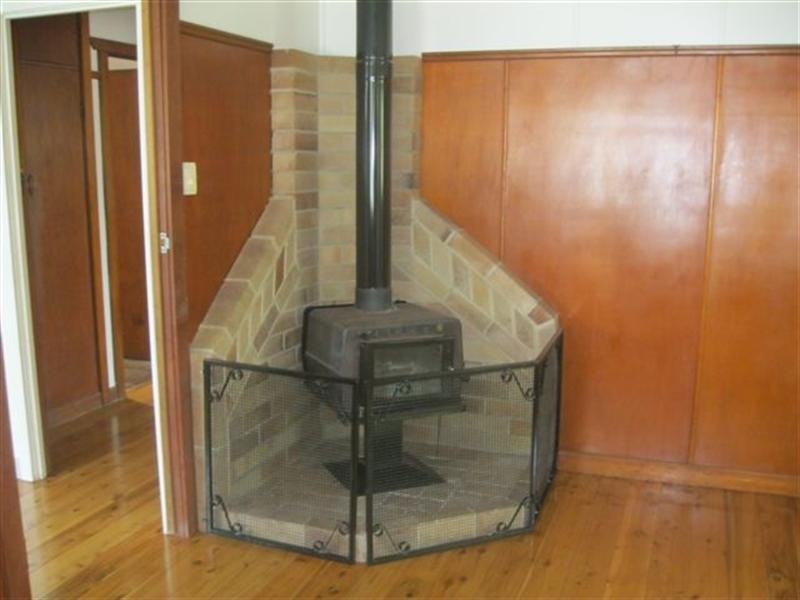 23 Tolmie Street, South Toowoomba QLD 4350