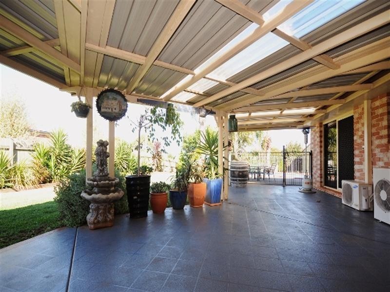 15 Gregory Court, Highfields QLD 4352