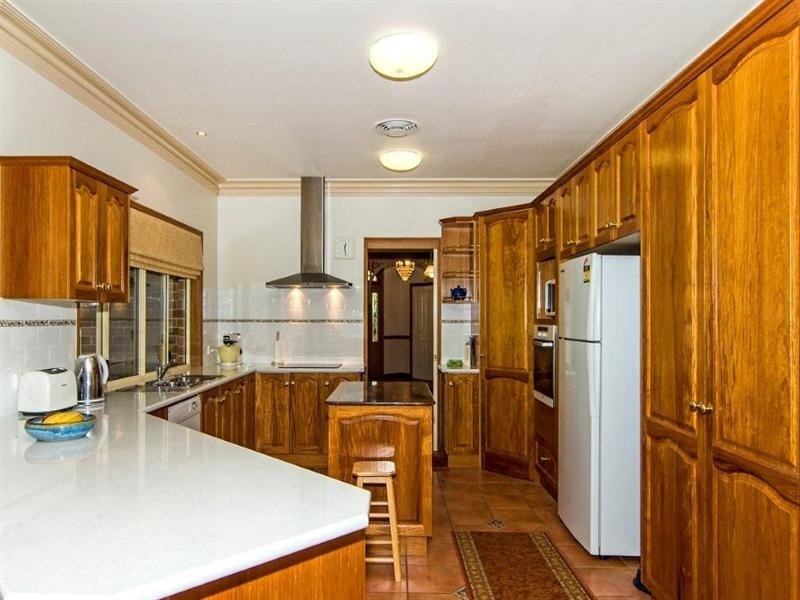 16 Cristina Court, Highfields QLD 4352