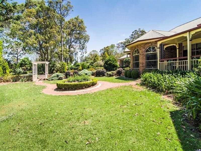 16 Cristina Court, Highfields QLD 4352