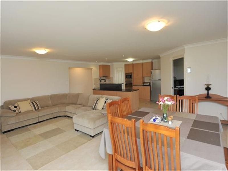 37 Catherine Crescent, Kingsthorpe QLD 4400