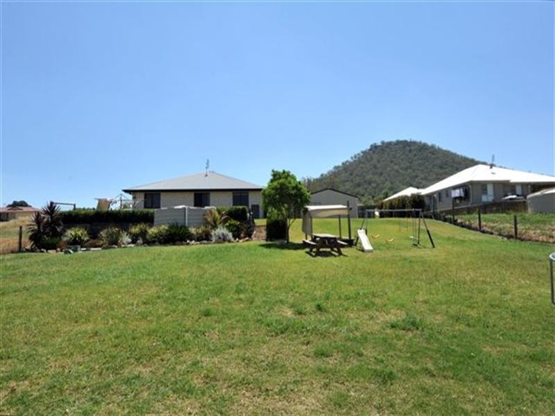 37 Catherine Crescent, Kingsthorpe QLD 4400