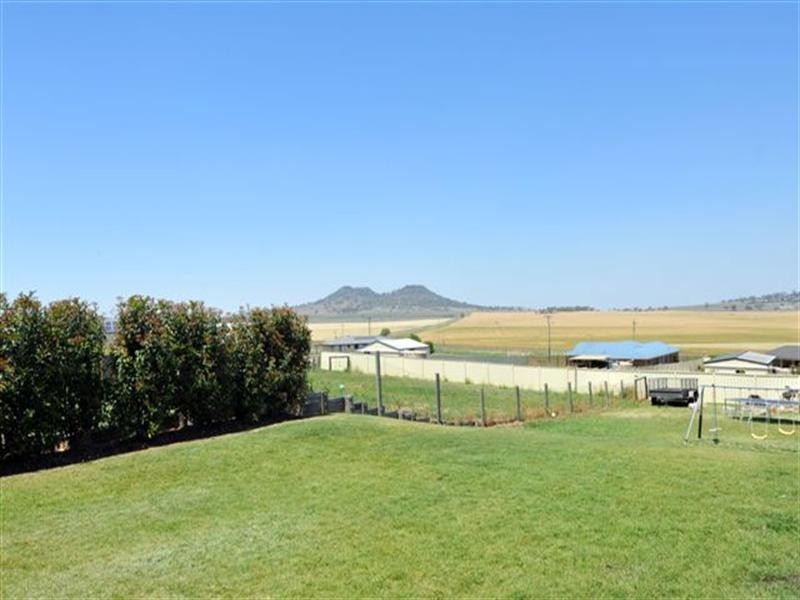 37 Catherine Crescent, Kingsthorpe QLD 4400