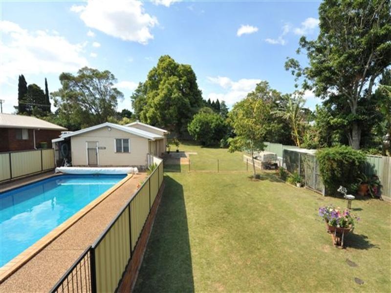 15 Ipswich Street, East Toowoomba QLD 4350