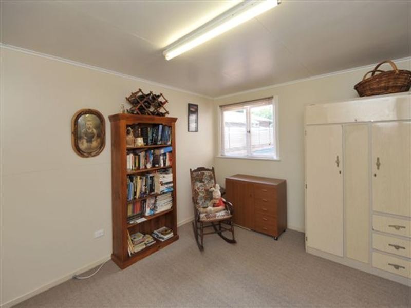 15 Ipswich Street, East Toowoomba QLD 4350