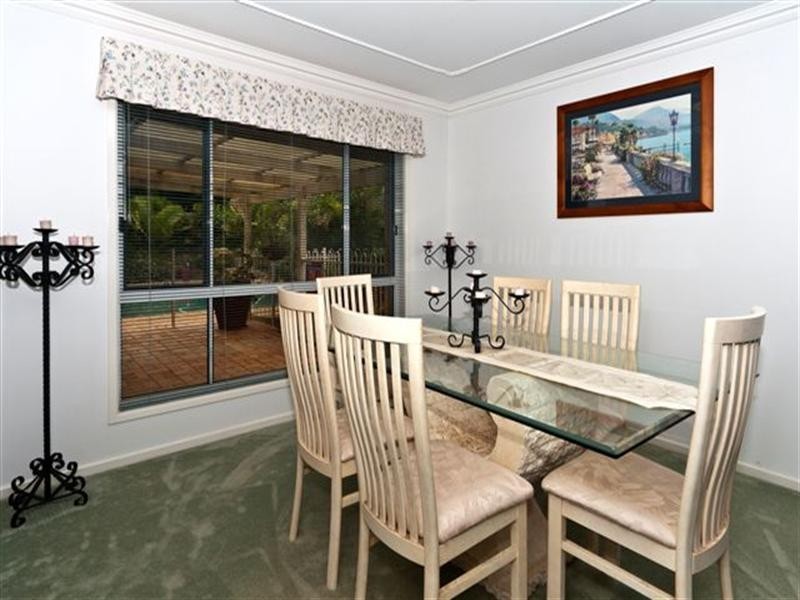 1 Hull Court, Highfields QLD 4352