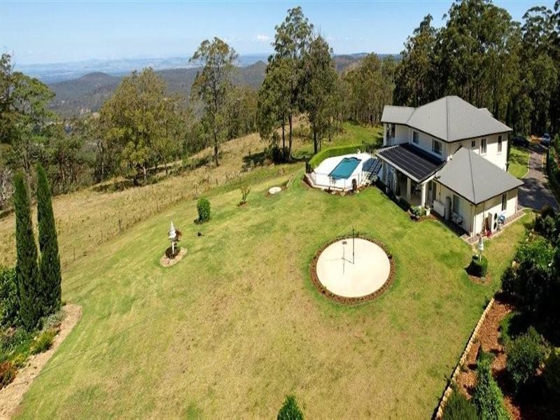 8 Meharry Court, Spring Bluff QLD 4352