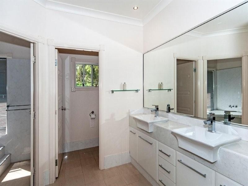 8 Meharry Court, Spring Bluff QLD 4352