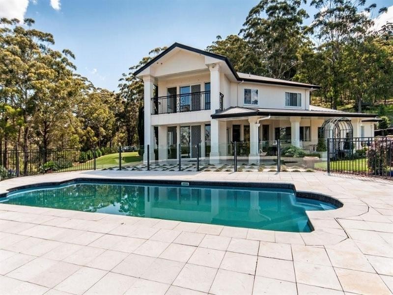 8 Meharry Court, Spring Bluff QLD 4352