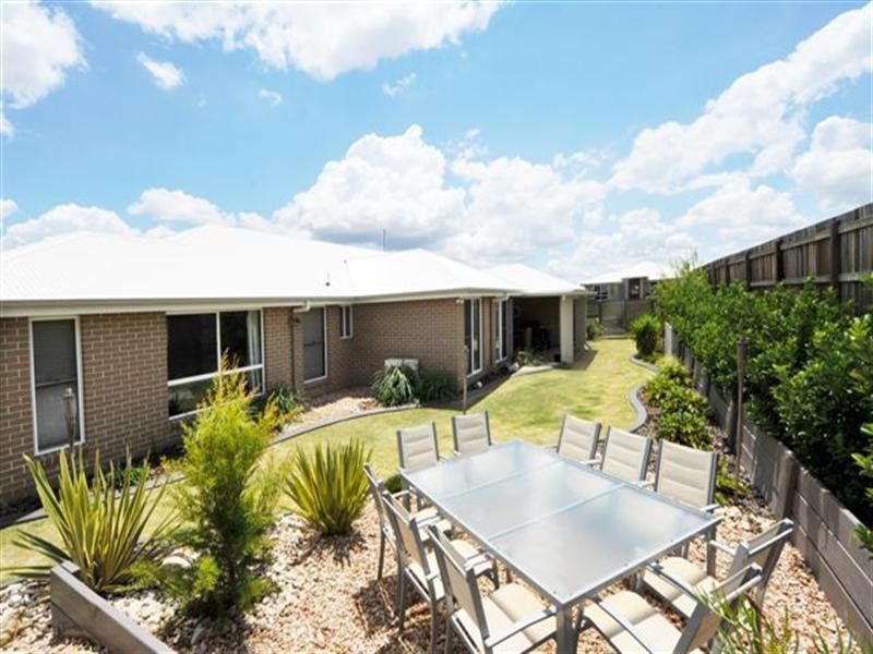 25 Sommariva Street, Westbrook QLD 4350