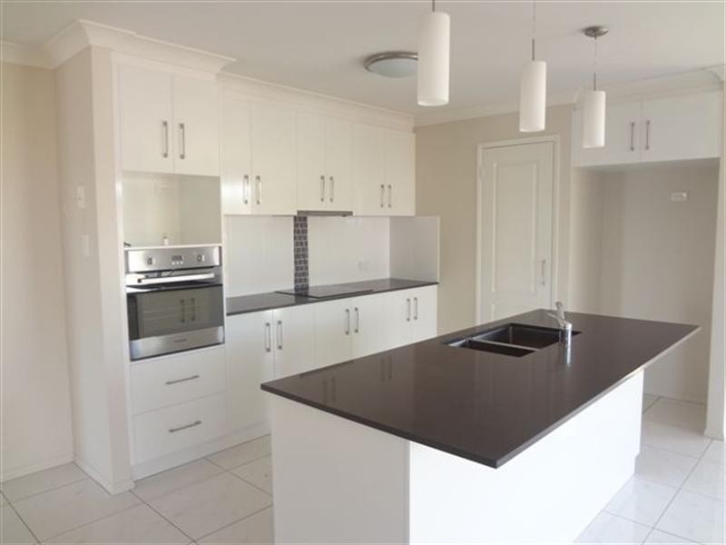 2 Bennett Street, Highfields QLD 4352