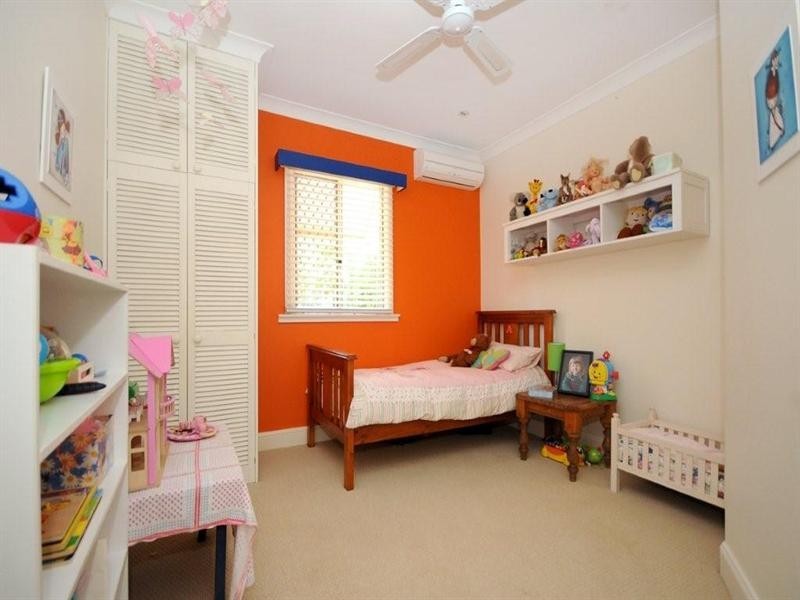 76a Mackenzie Street, Mount Lofty QLD 4350