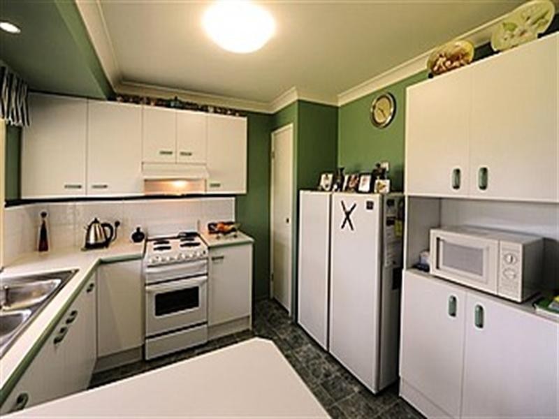 12 Hanna Court, Westbrook QLD 4350
