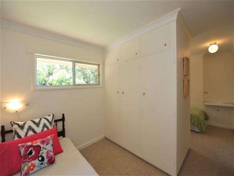 5 Jellicoe Street, Mount Lofty QLD 4350