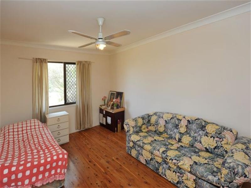 18 Graman Street, Kingsthorpe QLD 4400