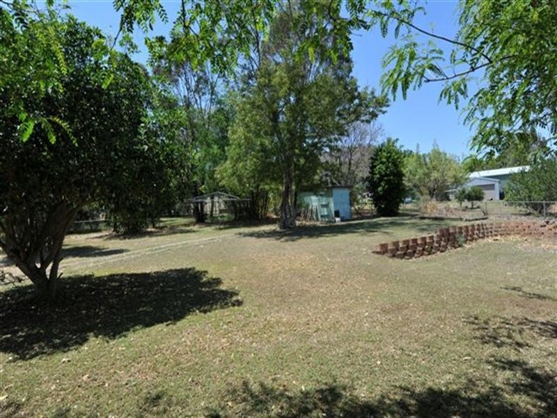 18 Graman Street, Kingsthorpe QLD 4400