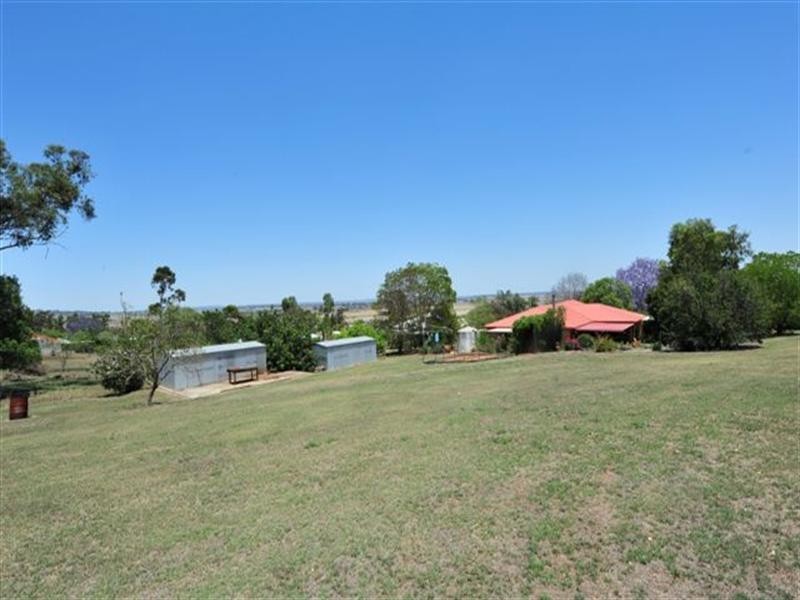 30 Goombungee Road, Kingsthorpe QLD 4400