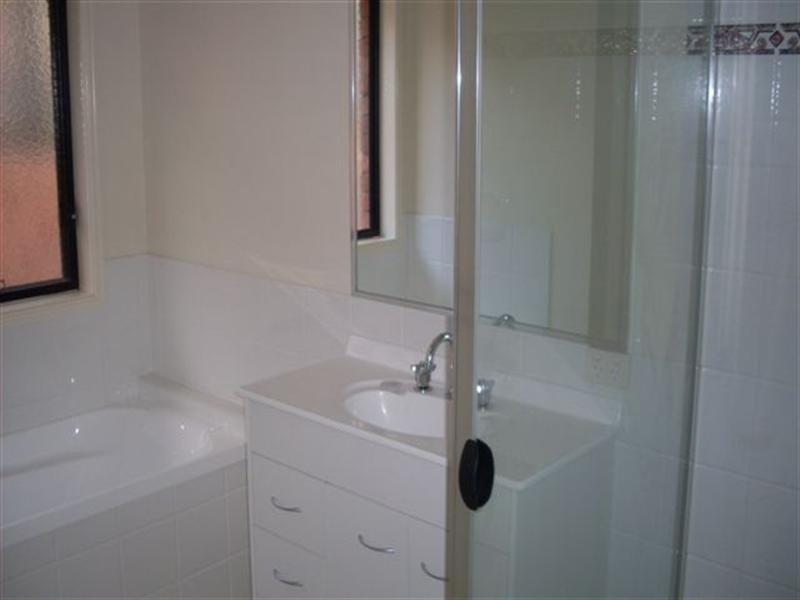 16 Harrison Court, Darling Heights QLD 4350