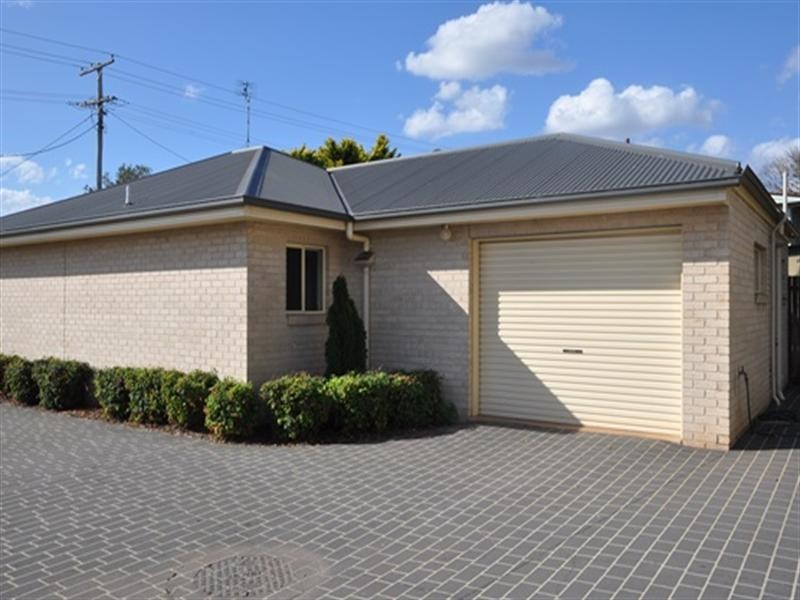 1/30 Gipps Street, Drayton QLD 4350