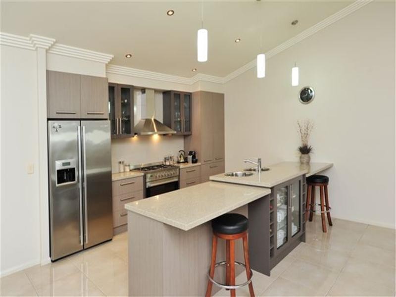 3 Lanagan Court, Middle Ridge QLD 4350