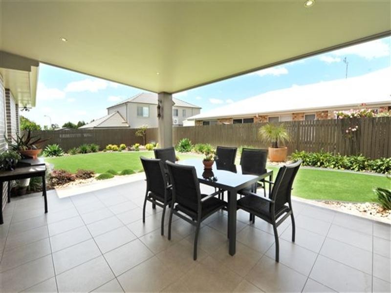 3 Lanagan Court, Middle Ridge QLD 4350