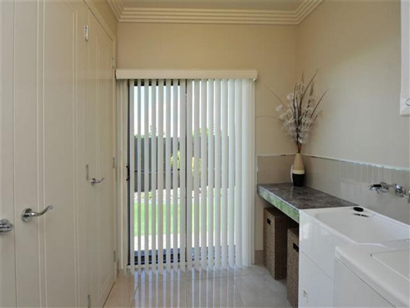 3 Lanagan Court, Middle Ridge QLD 4350
