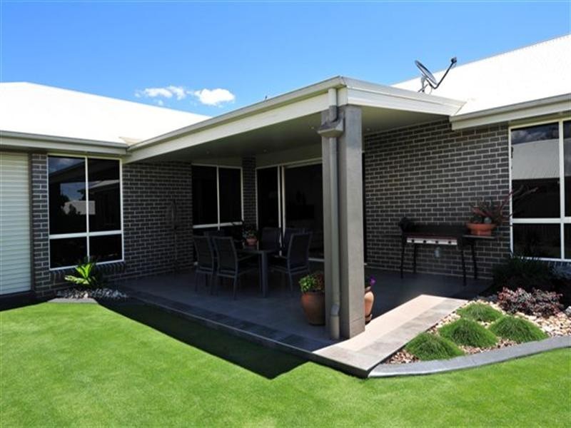 3 Lanagan Court, Middle Ridge QLD 4350