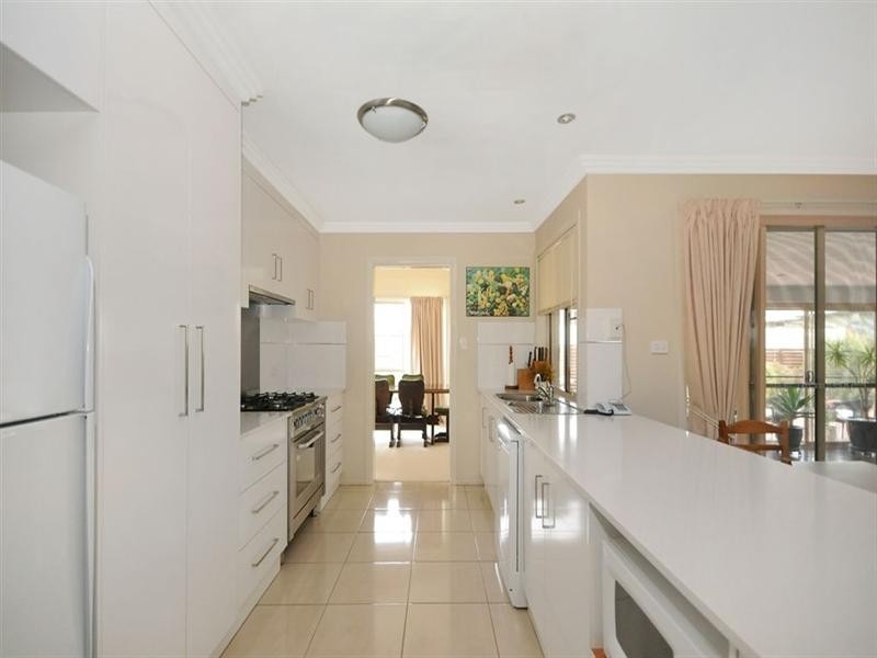 21 Currawong Drive, Highfields QLD 4352