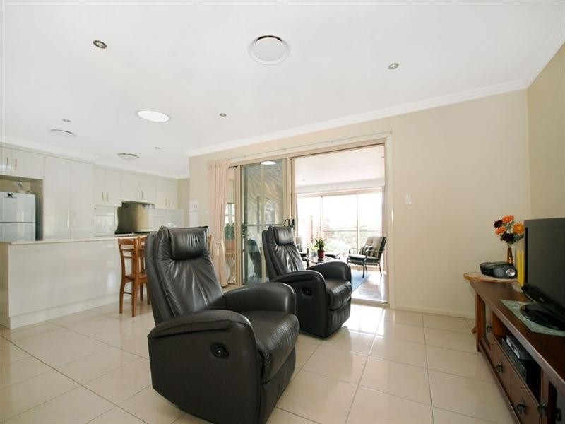 21 Currawong Drive, Highfields QLD 4352