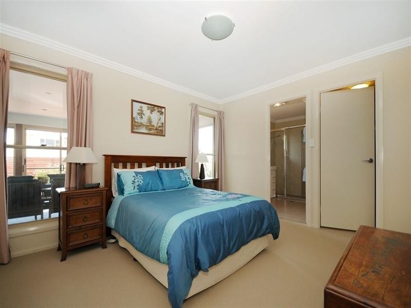 21 Currawong Drive, Highfields QLD 4352