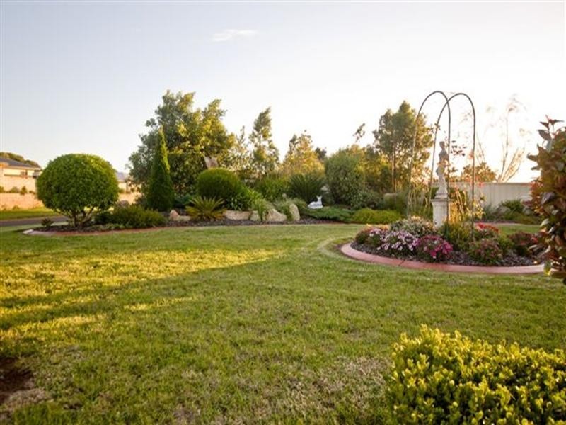 15 Cole Drive, Highfields QLD 4352