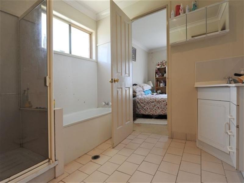 1 Georgina Court, Kingsthorpe QLD 4400