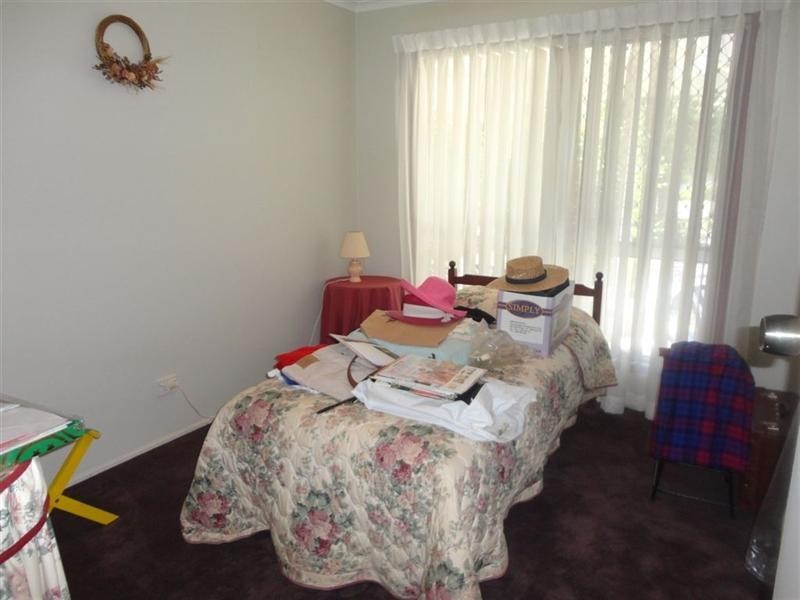 7 Plaza Circle, Highfields QLD 4352