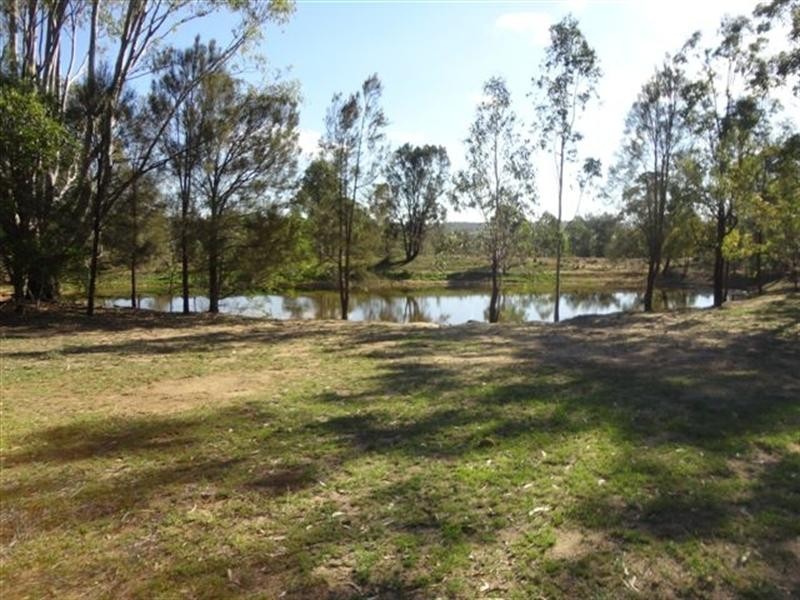 26 Paton Road, Meringandan QLD 4352