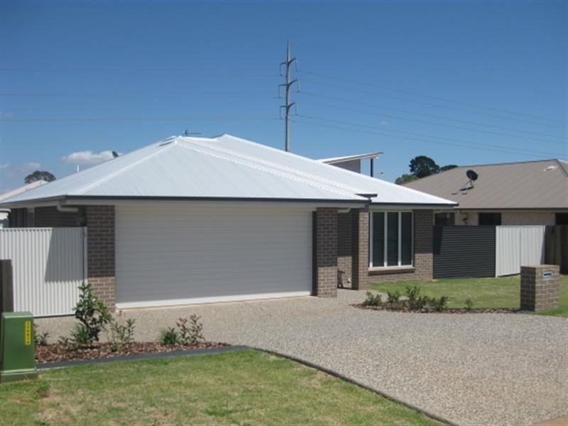 3 Vinnicombe Street, Kearneys Spring QLD 4350